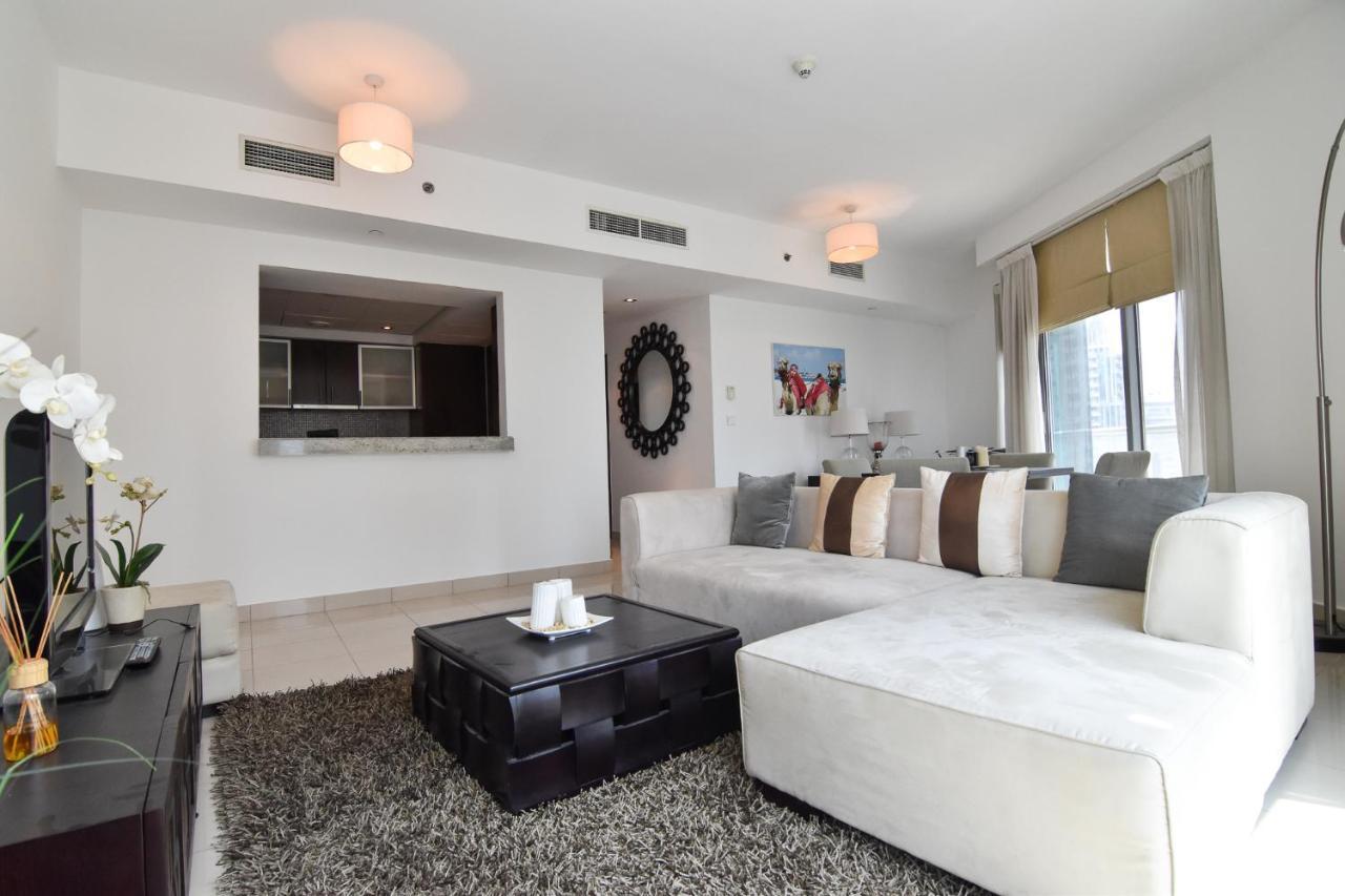Apartment Holiday Homes *